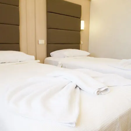 Oz-can Otel 3*