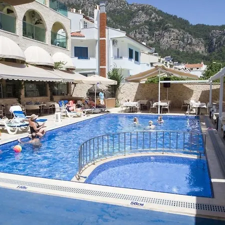 Oz-can Otel 3*