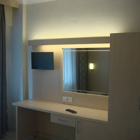 Otel Oz-can 3*